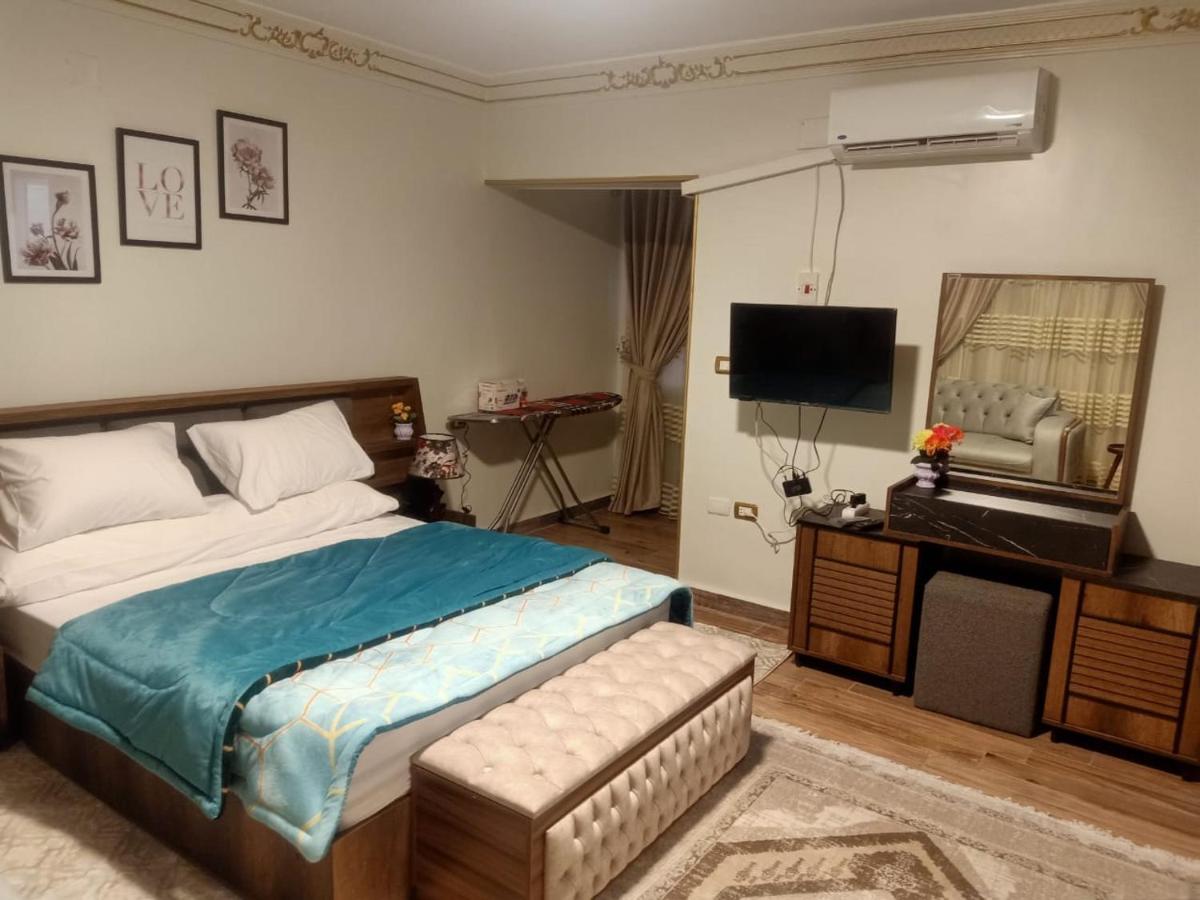 فاكانزا شقة فندقية مفروشة- Vacanze Al Fayyūm Eksteriør bilde